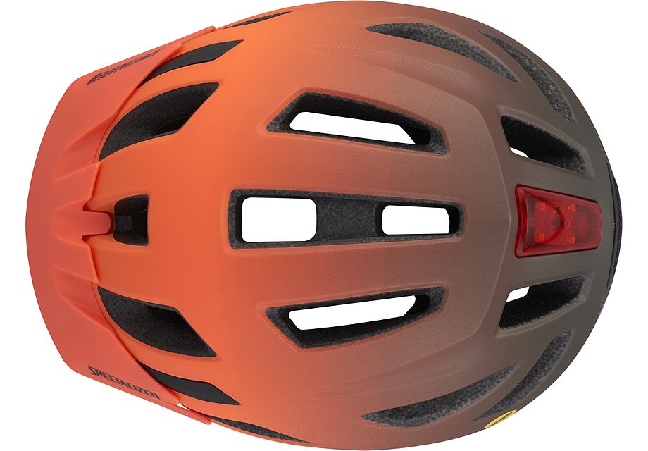 0b3f6730edfb953903b416cfc82fc16b