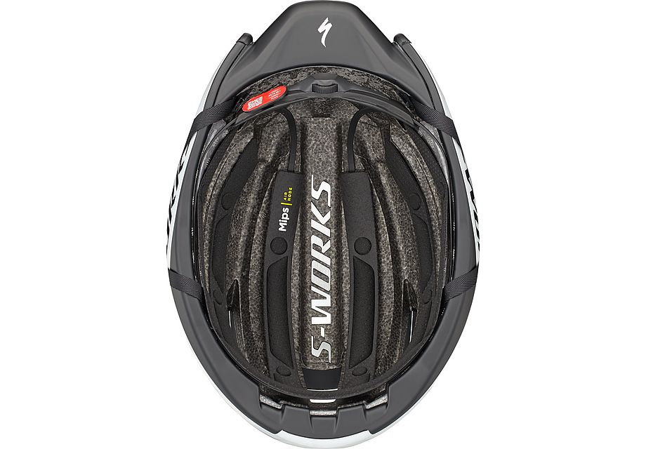 ee838de73937461e0f950af2562a980e