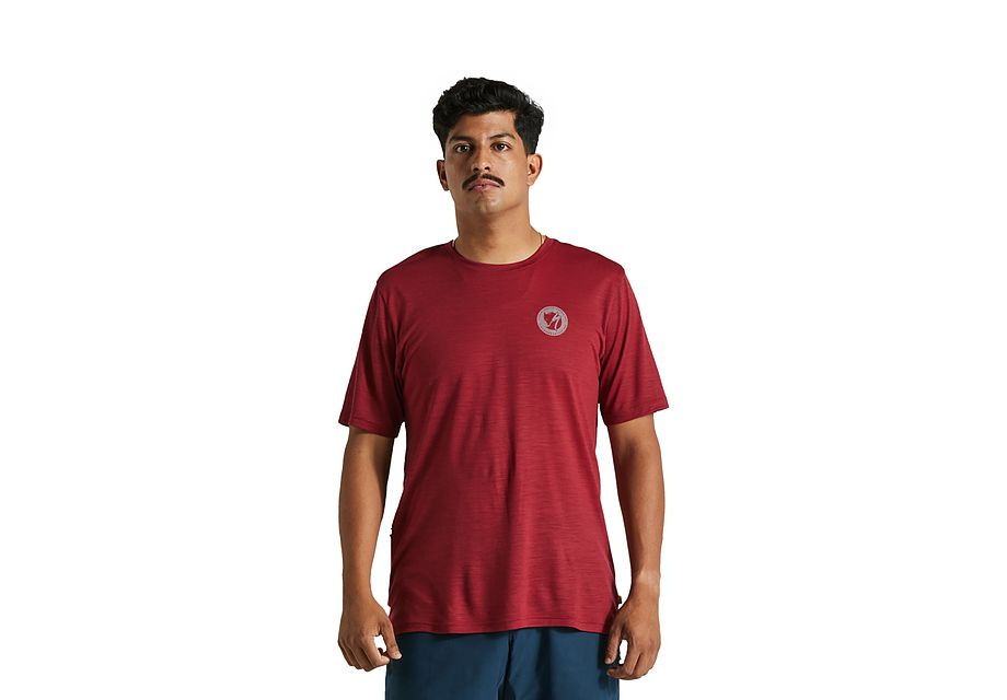 XL / Pomegranate Red