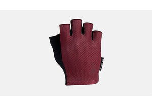 M / Garnet Red
